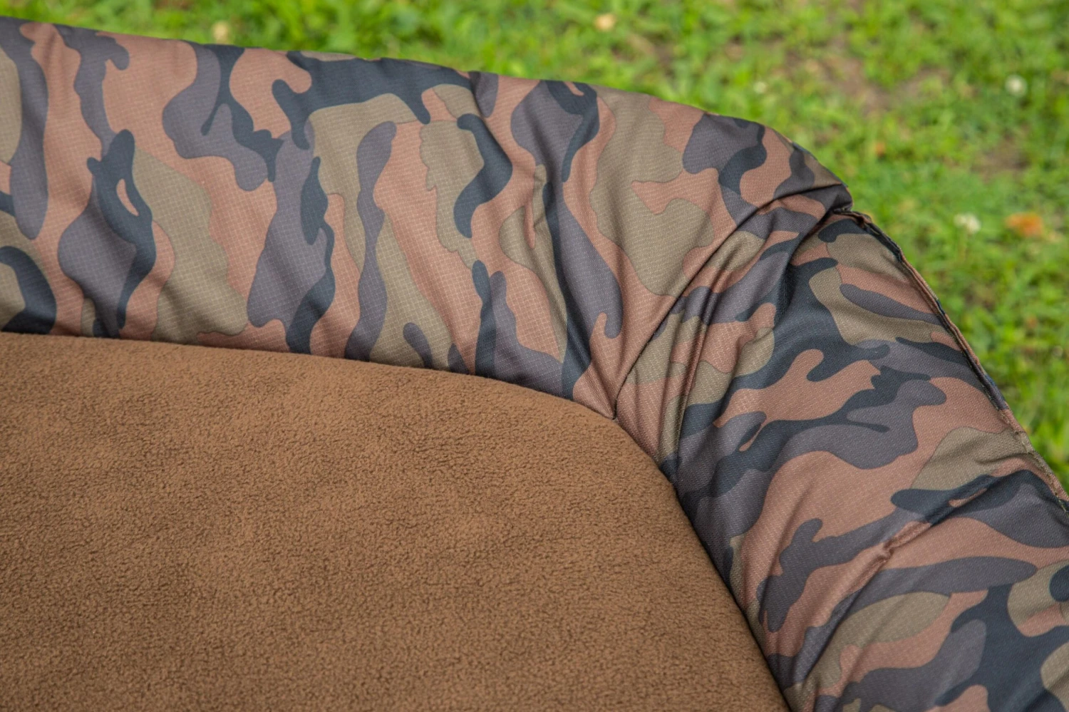 Ultimate Bedchair Deluxe Camo 7 Ultimate Bedchair Deluxe Camo - Afbeelding 7