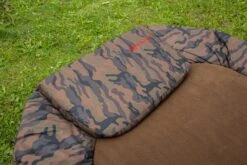 Ultimate Bedchair Deluxe Camo 27 Ultimate Bedchair Deluxe Camo -Winkel Voor Visbenodigdheden b1f31965f5b34466