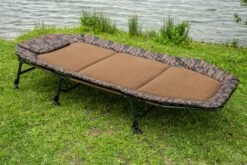 Ultimate Bedchair Deluxe Camo 32 Ultimate Bedchair Deluxe Camo -Winkel Voor Visbenodigdheden cd1a145c3f3f312e